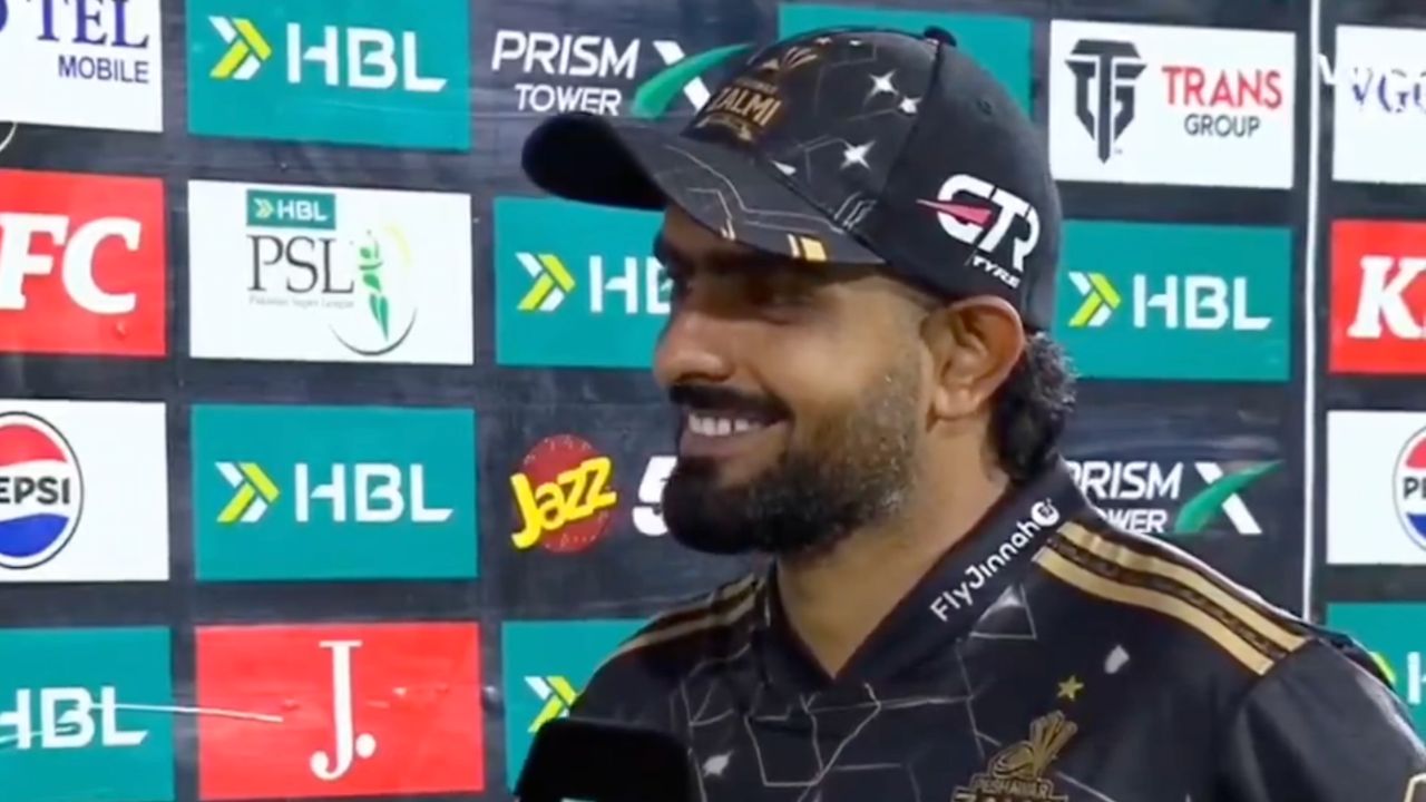 "100 साल का अनुभव...": PSL 2026 में इफ्तिखार और मिस्बाह की उम्र को लेकर बाबर ने मज़े लिए